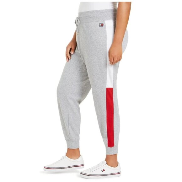 Tommy Hilfiger Varsity Panel Sweatpants - Picture 2 of 4